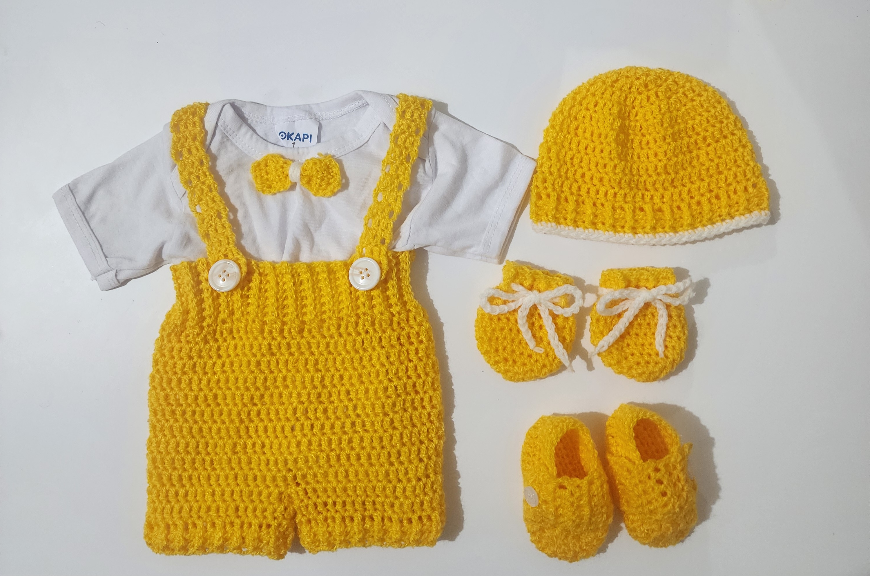 Set de lana mostaza